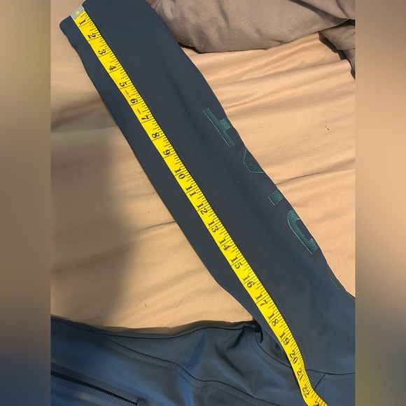 NWOT Women’s Ariat Team Softshell Jacket Deep Petroleum Blue Size M Western - Picture 15 of 15